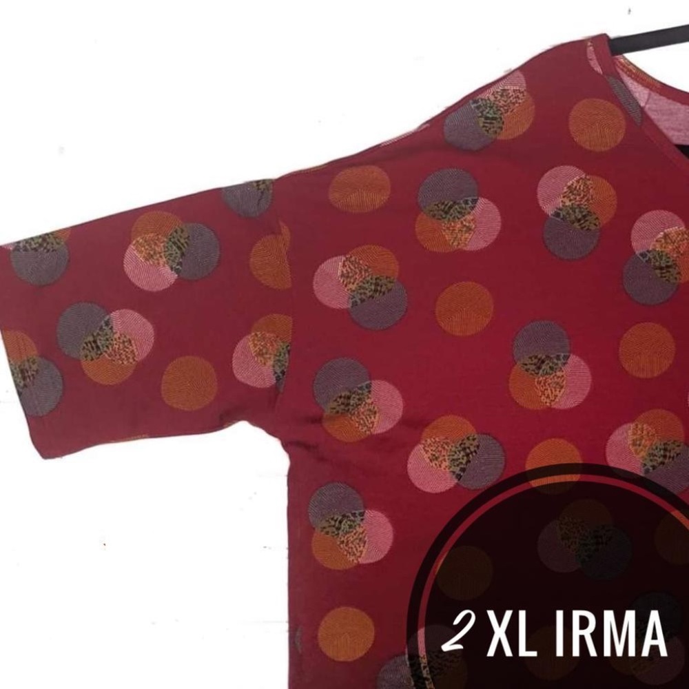 LulaRoe IRMA Tunic Top - Size is a 2XL